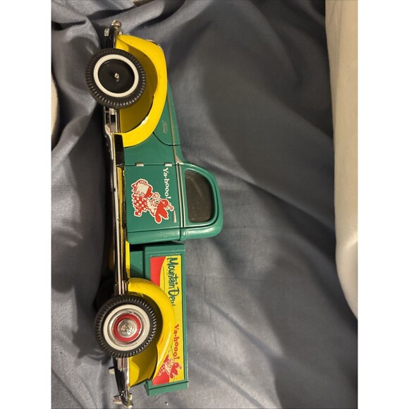 1940 Ford Mr. Dew Truck. Has Damages - Picture 2 of 7